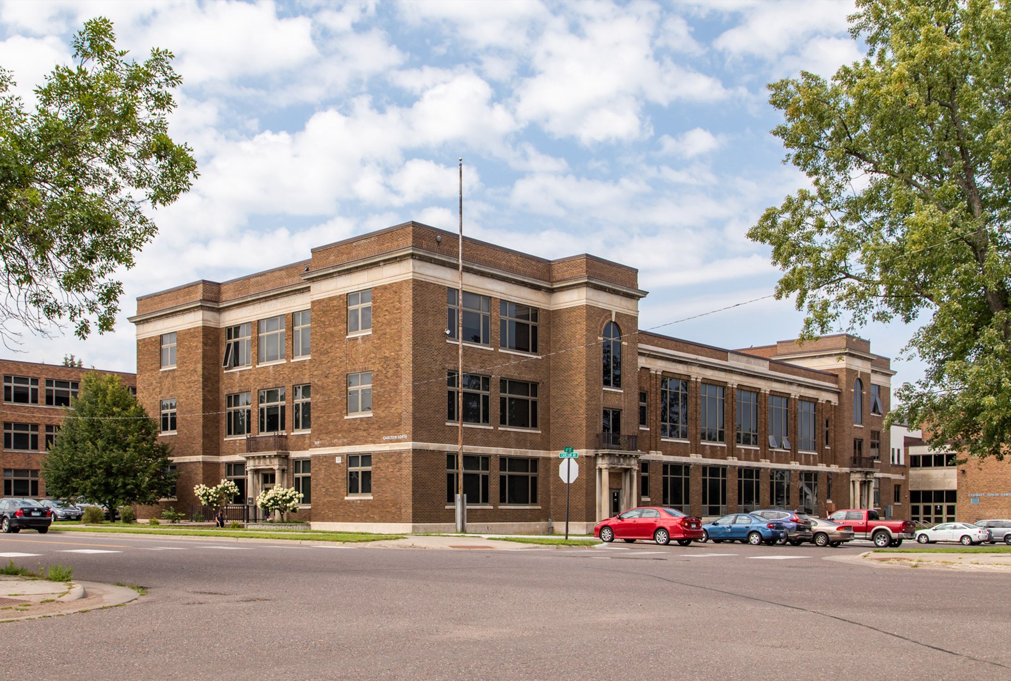 17086 - Carlton Lofts